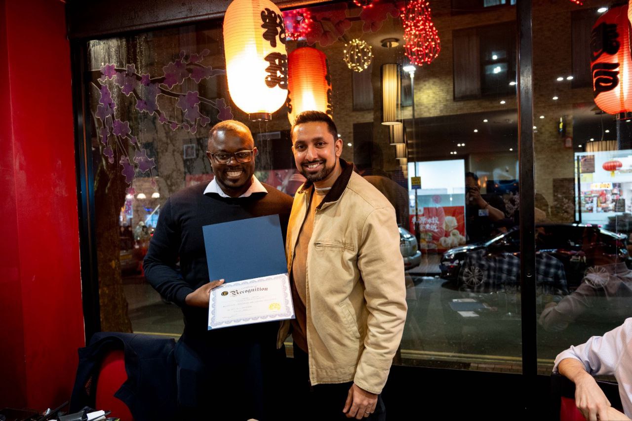 5909212054373993247_121