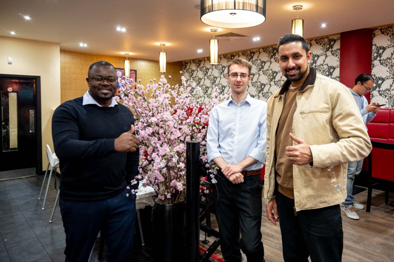 5909212054373993255_121